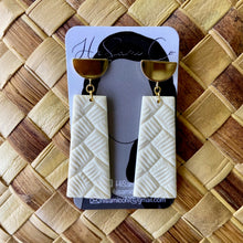 Load image into Gallery viewer, Earrings by HiSami Co.