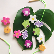 Load image into Gallery viewer, Keiki Kaukau My Lei Pua Wooden Bead Threading Set